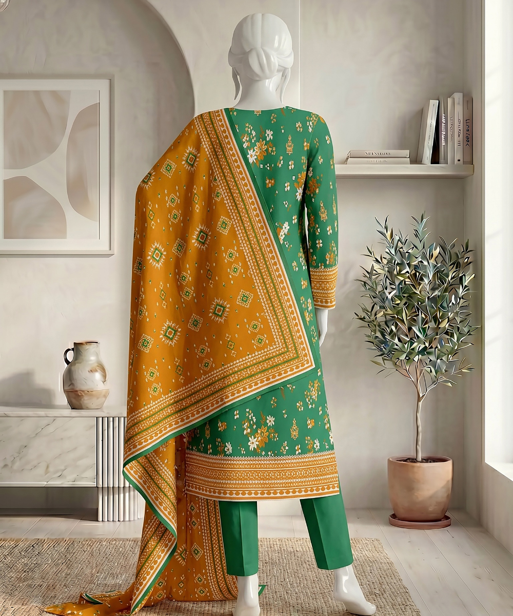 3PC Printed Premium Lawn Suit - D03